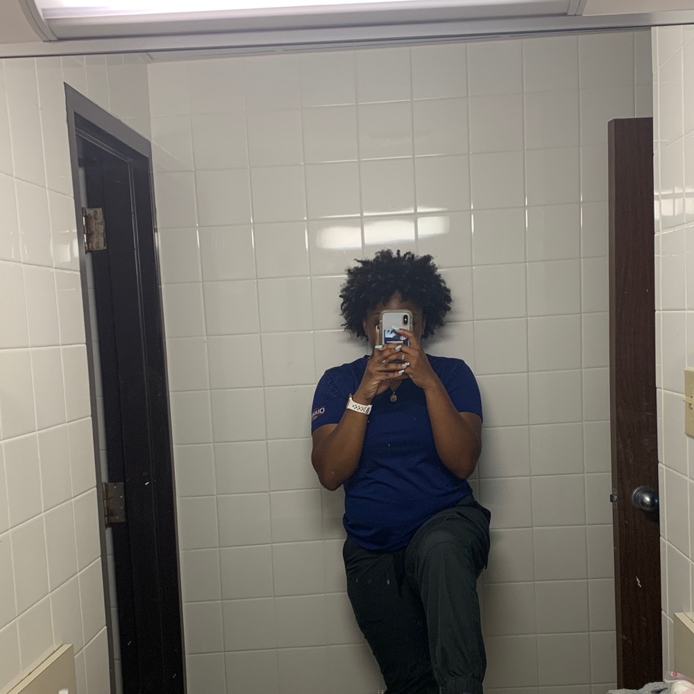 Meet your Posher, Kyla